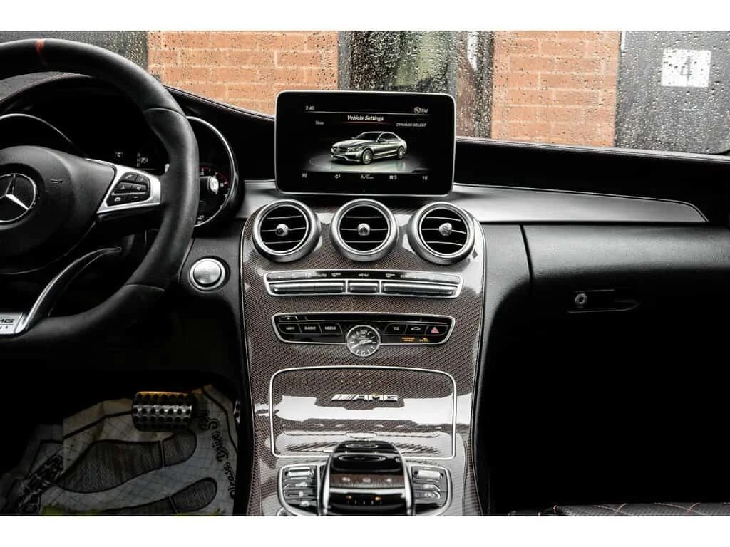 Mercedes-Benz C 63 AMG * S EDITION ONE / * CARFAX * ЦЕНА ДО БГ - изображение 7