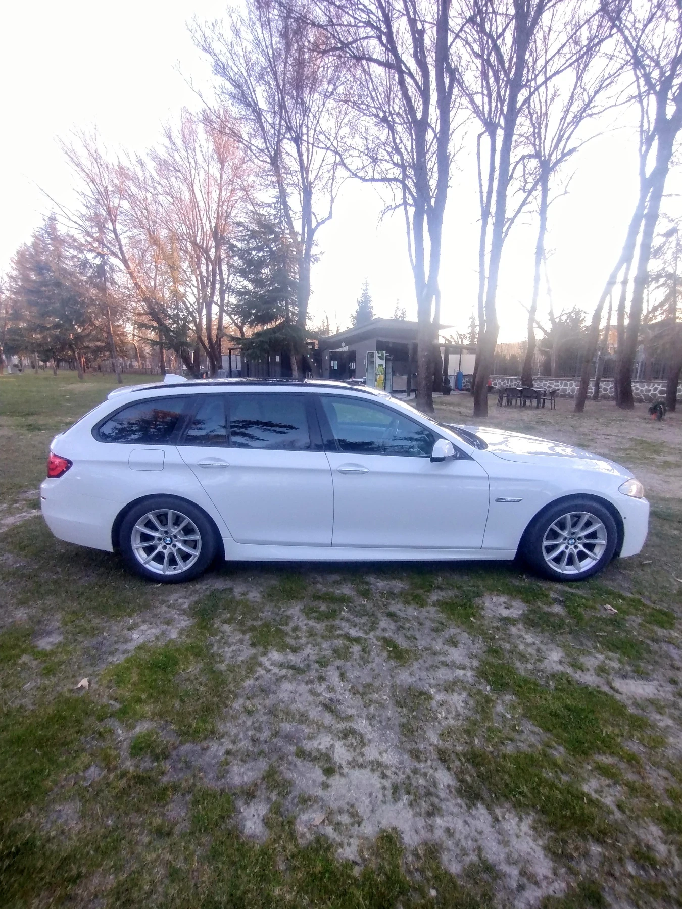 BMW 535, снимка 9 - Автомобили и джипове - 53854943