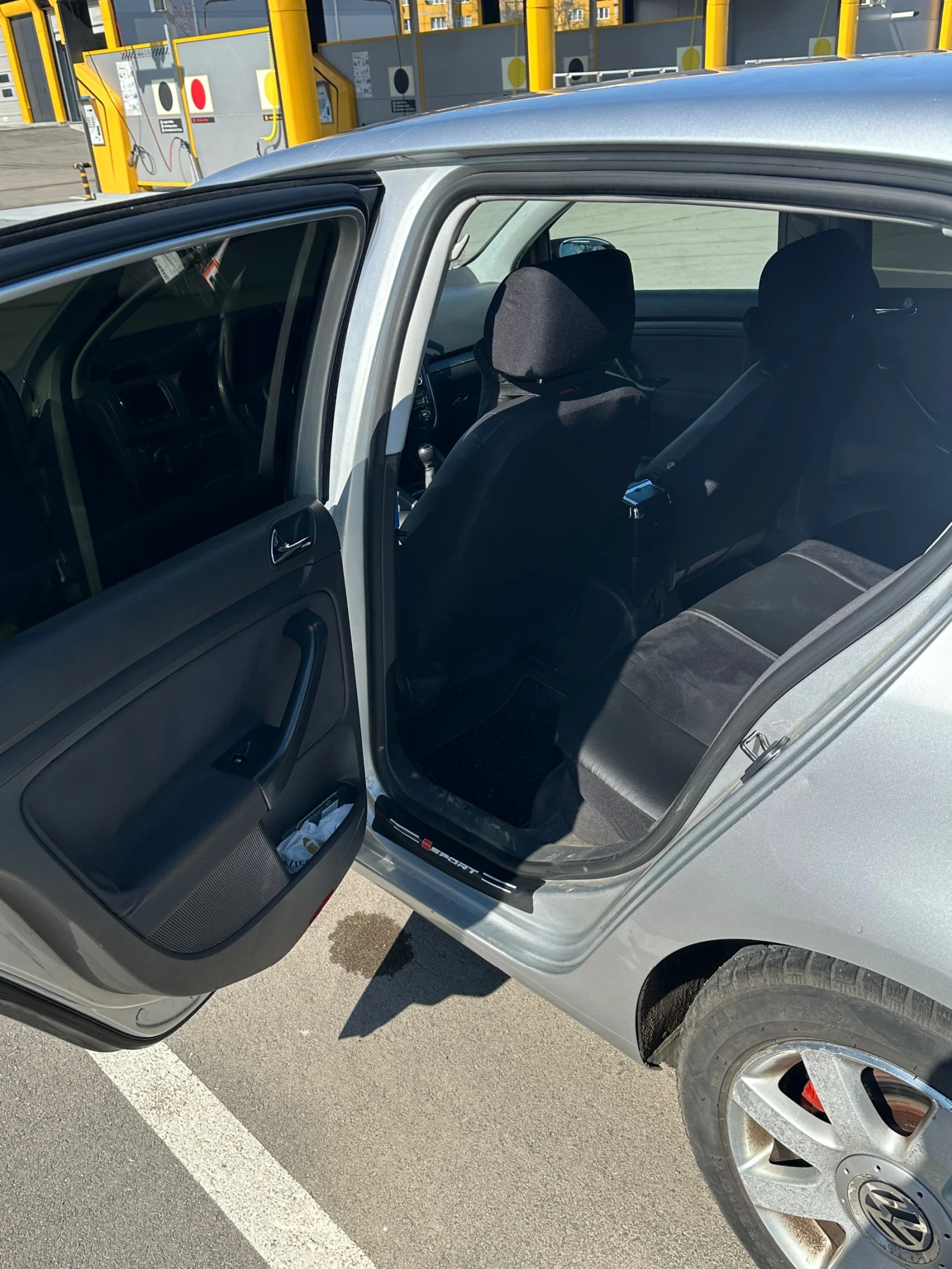 VW Golf GOLF 5, снимка 12 - Автомобили и джипове - 54194045