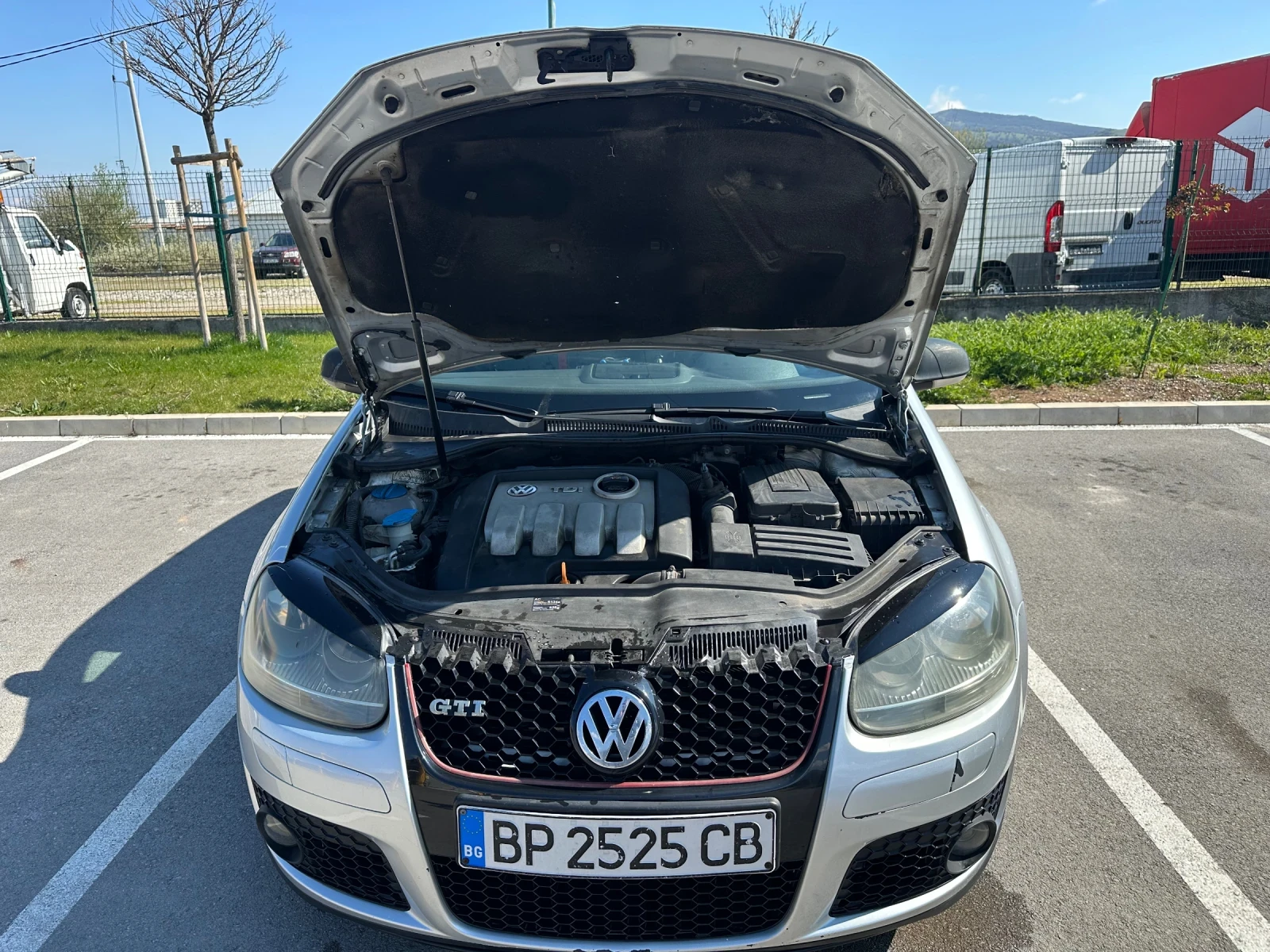 VW Golf GOLF 5, снимка 9 - Автомобили и джипове - 54194045