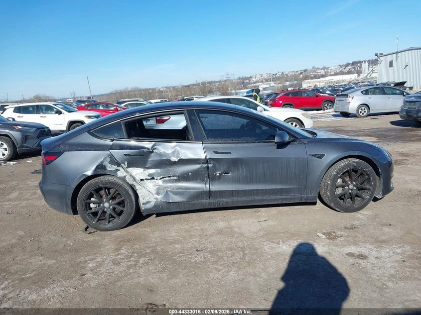 Tesla Model 3 * ������ ���� �� ��*  | Mobile.bg � ����������� 13