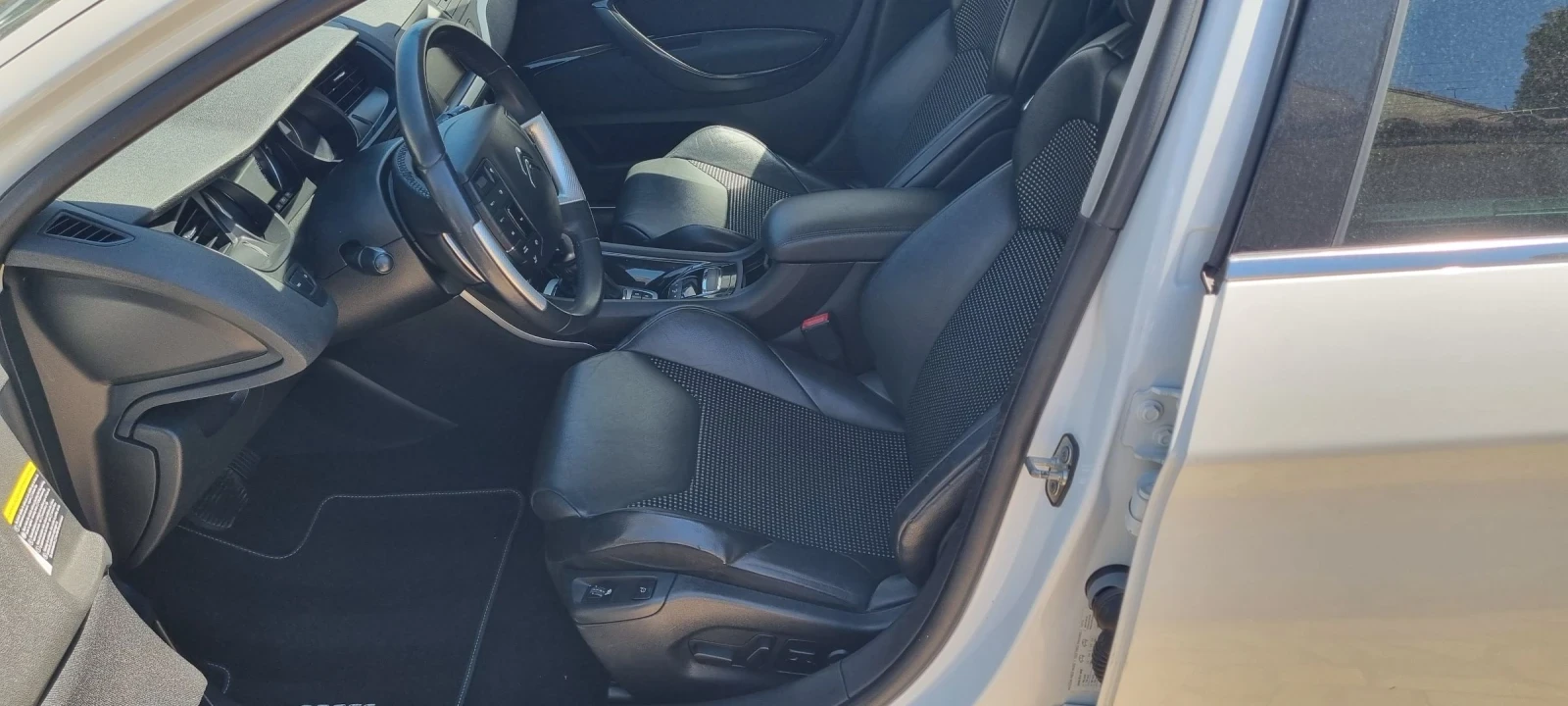 Citroen C5 2.2 Cross Tourer, снимка 11 - Автомобили и джипове - 54367355