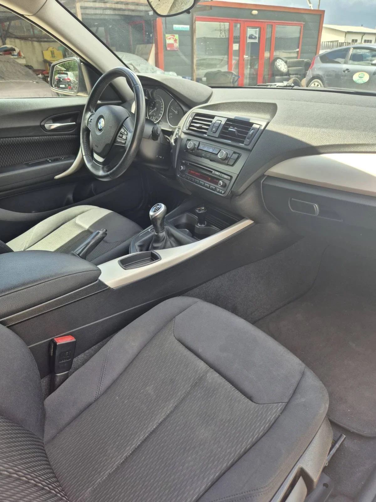 BMW 116  D 🔝, снимка 8 - Автомобили и джипове - 54563431
