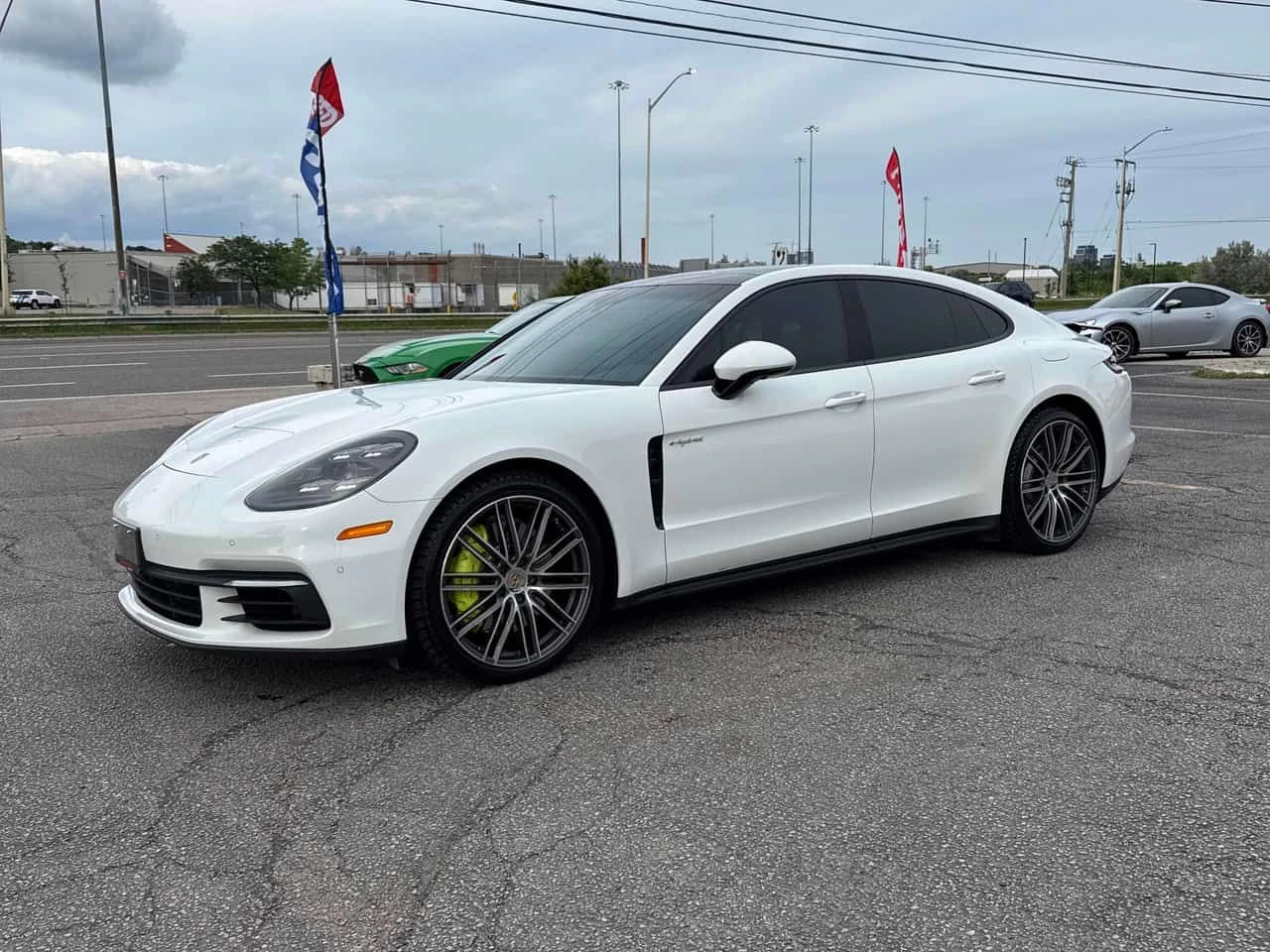 Porsche Panamera 4  CARFAX