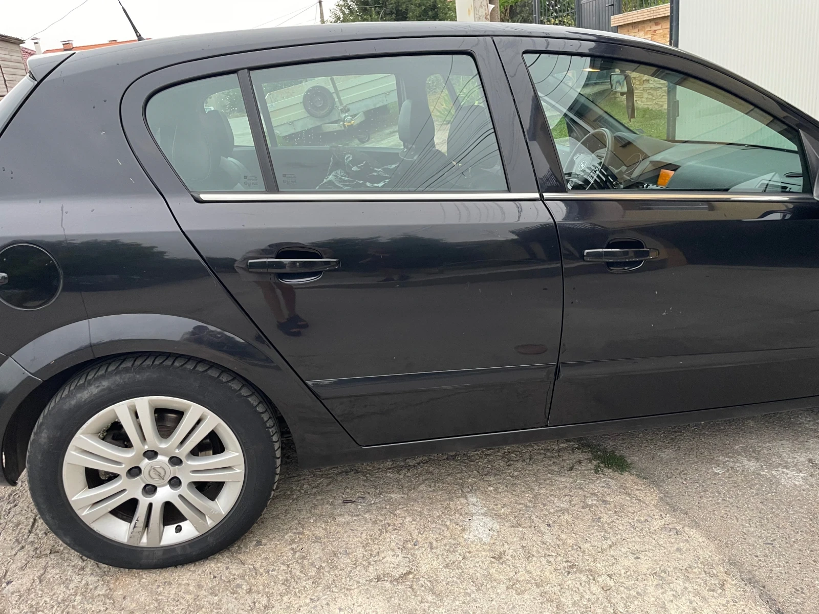 Opel Astra, снимка 4 - Автомобили и джипове - 55385573