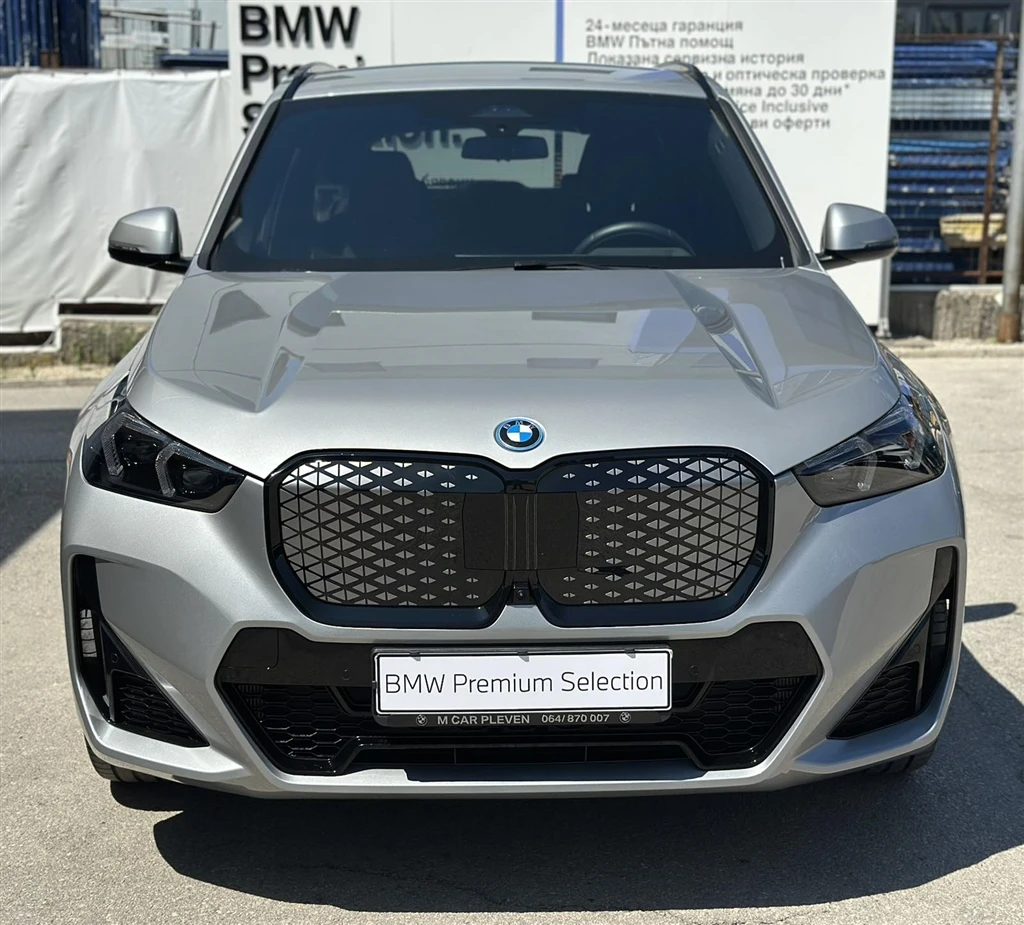 BMW iX1 xDrive30, снимка 13 - Автомобили и джипове - 55448994