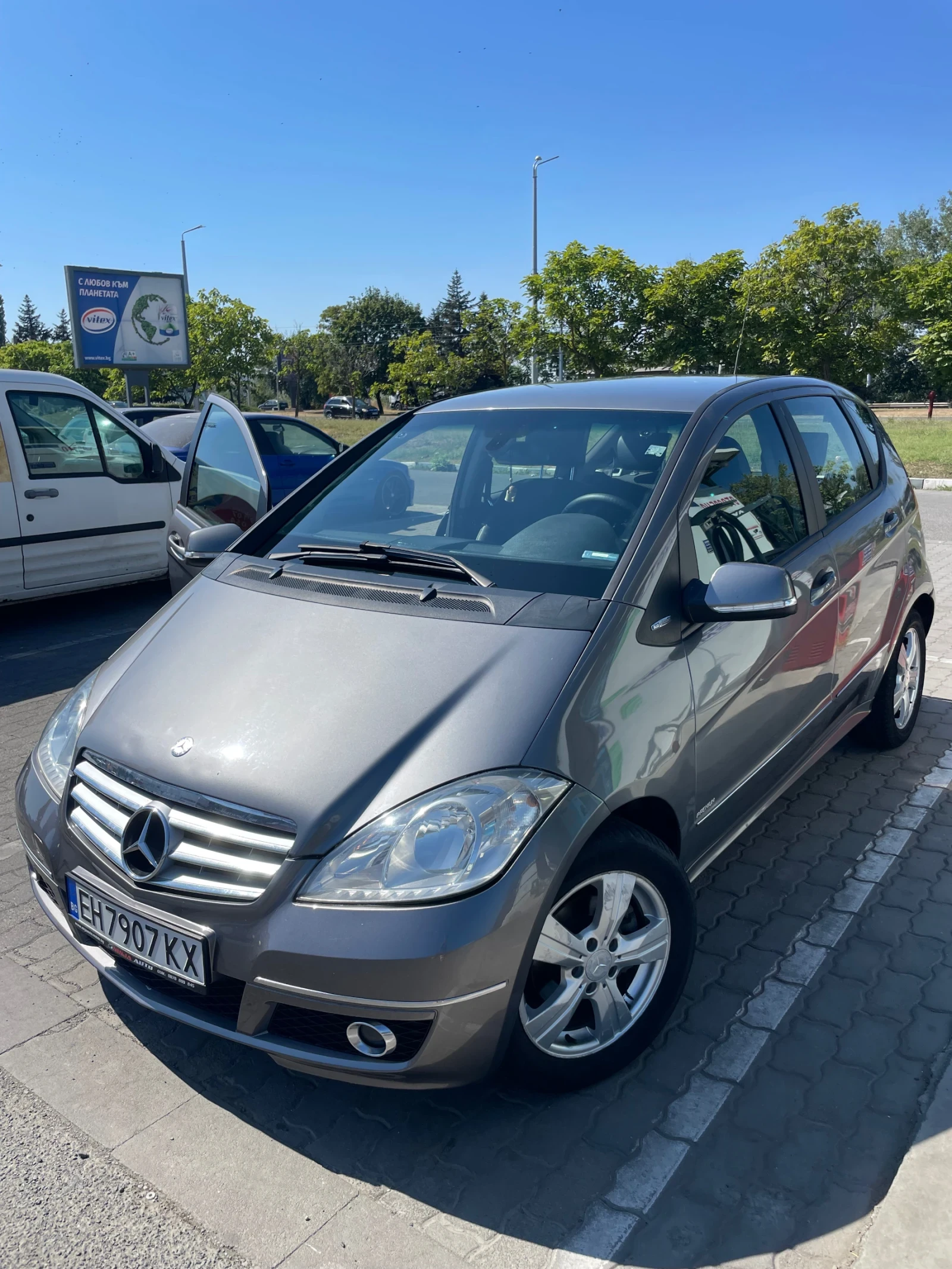 Mercedes-Benz A 190 1.9 Diesel , снимка 2 - Автомобили и джипове - 55546145