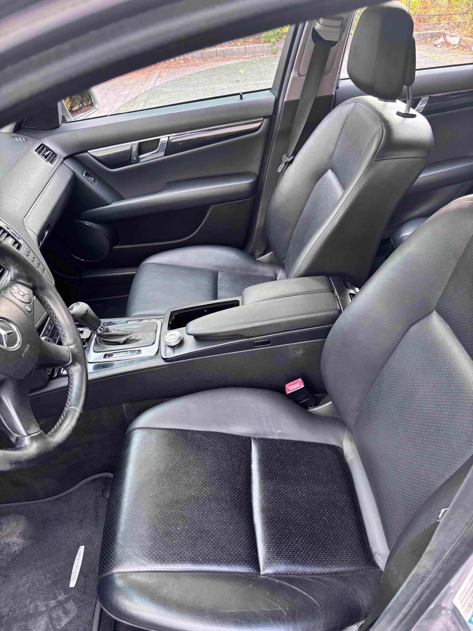 Mercedes-Benz C 200 CDI, снимка 6 - Автомобили и джипове - 55578886