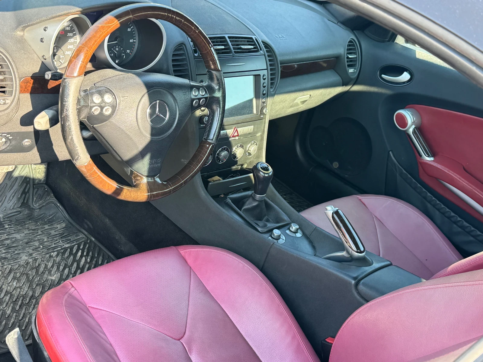 Mercedes-Benz SLK 200 Compressor, снимка 6 - Автомобили и джипове - 55587709