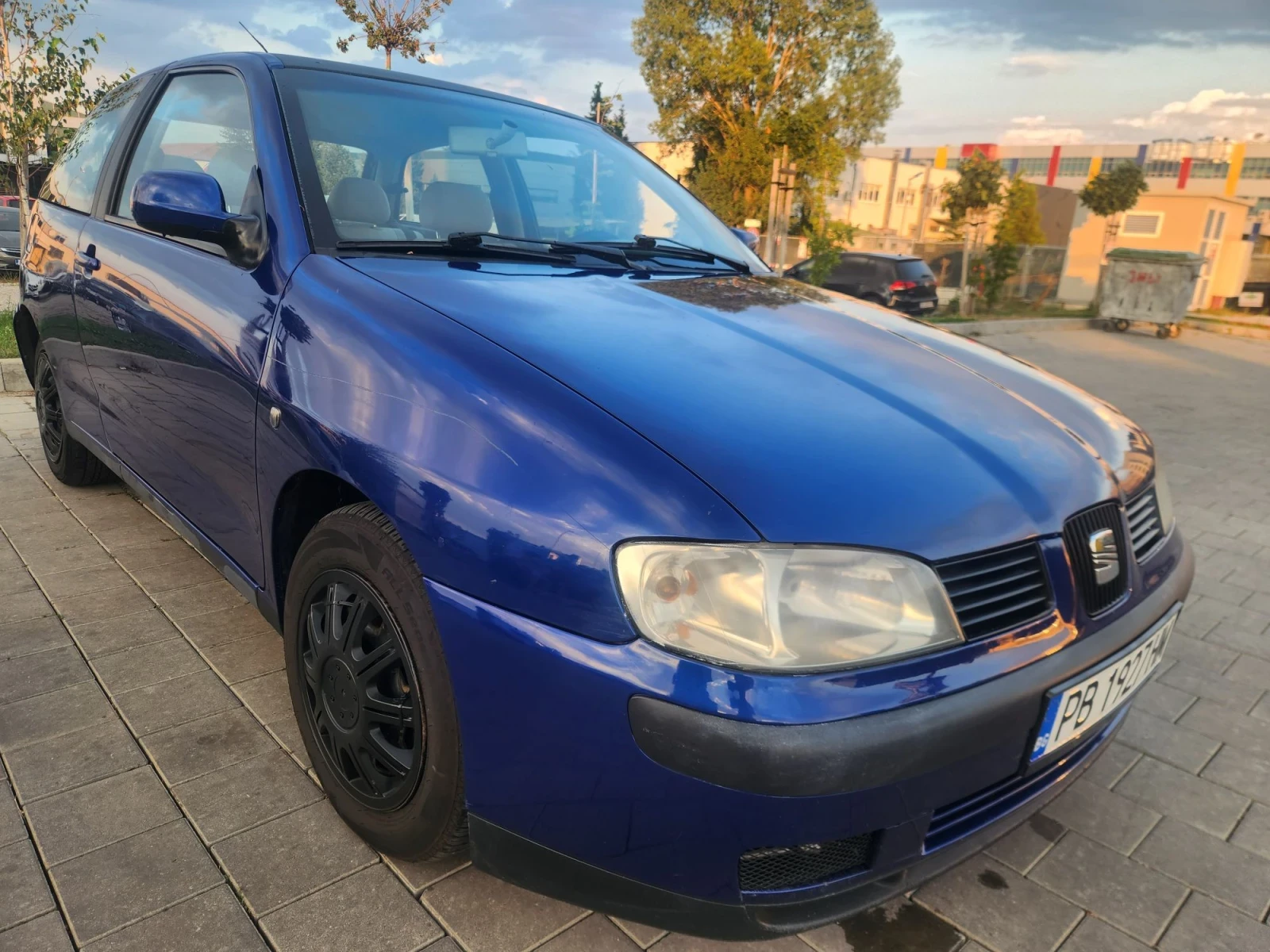 Seat Ibiza, снимка 3 - Автомобили и джипове - 55827439