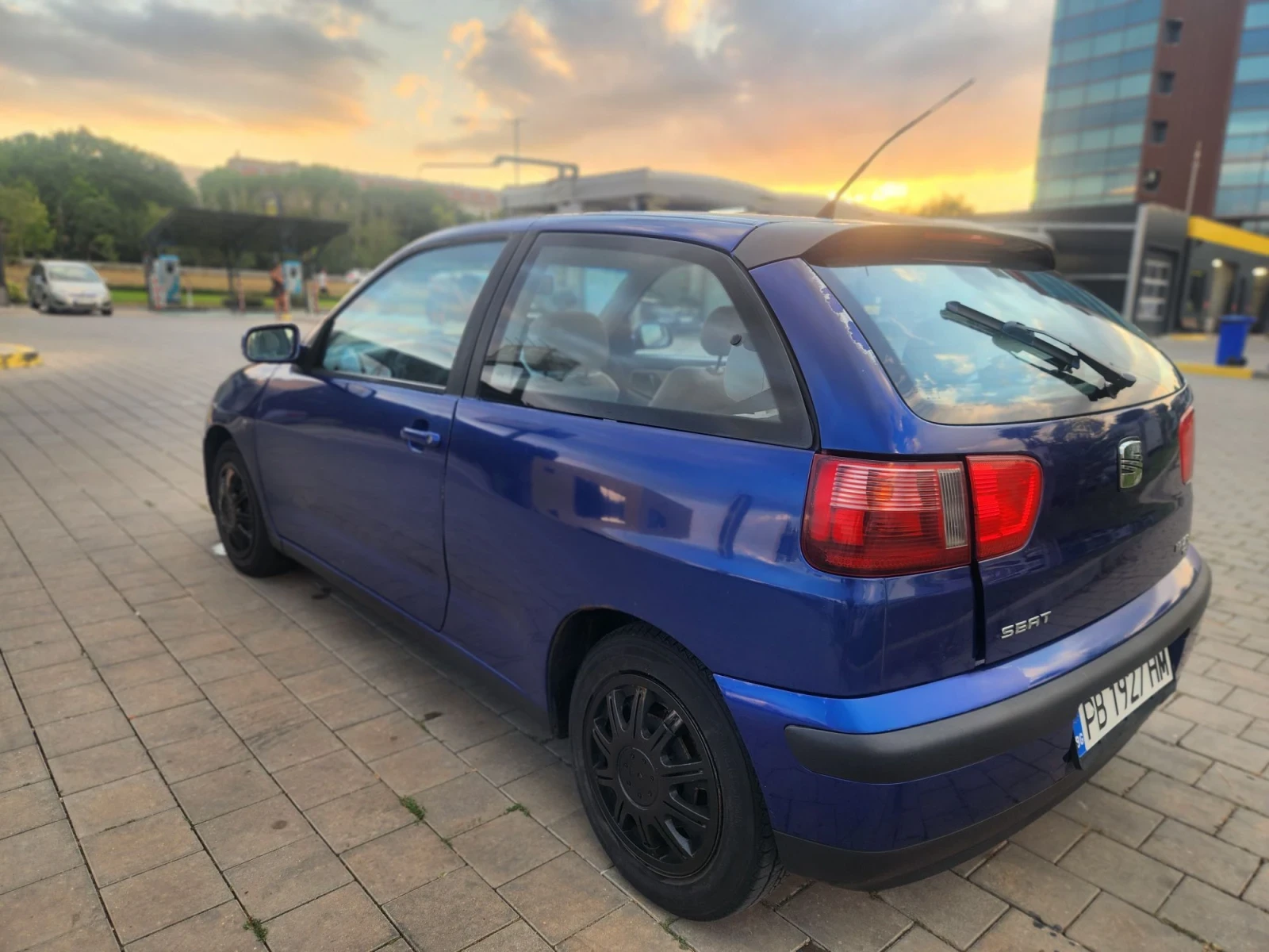 Seat Ibiza, снимка 14 - Автомобили и джипове - 55827439