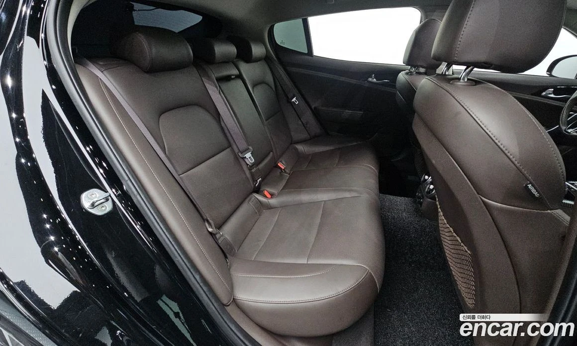 Kia Stinger 2.0 Turbo 2WD Prime, снимка 14 - Автомобили и джипове - 55855020