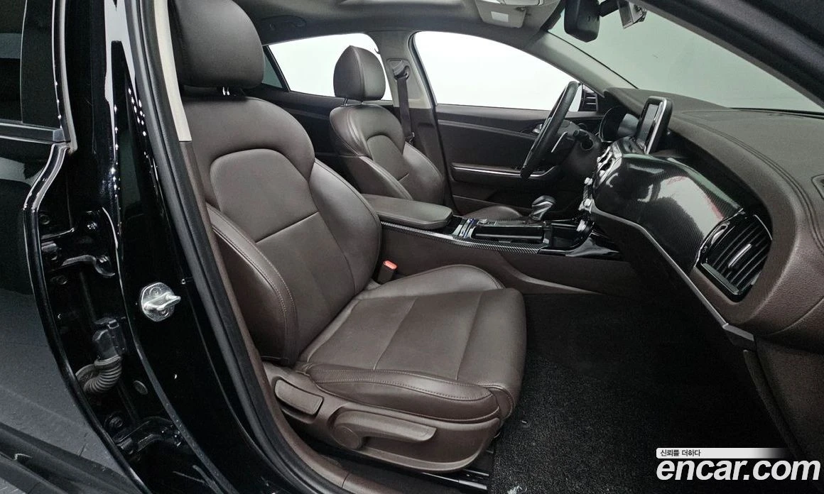 Kia Stinger 2.0 Turbo 2WD Prime, снимка 15 - Автомобили и джипове - 55855020