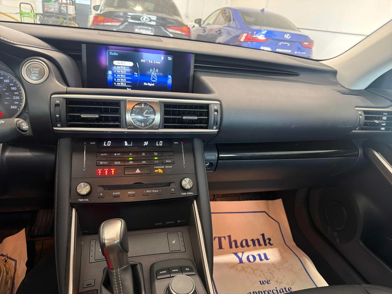 Lexus IS 300 * CARFAX * ��� ������������ ������ | Mobile.bg � ����������� 10