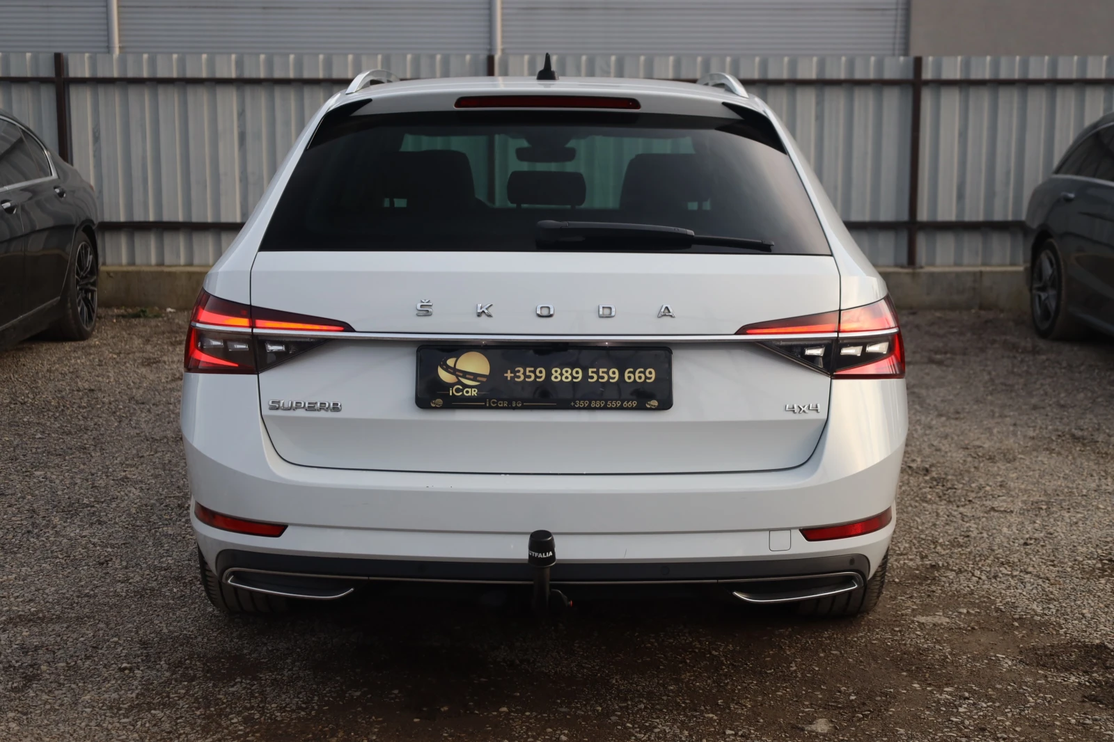 Skoda Superb 2.0 TDI L&K Face 4x4 ACC PanoCanton KAM StH#iCarbg, снимка 5 - Автомобили и джипове - 56017825