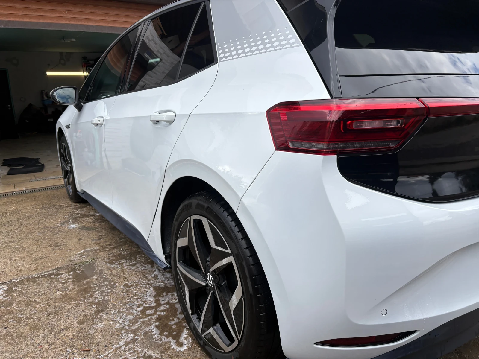 VW ID.3 1st pro, снимка 2 - Автомобили и джипове - 56543856