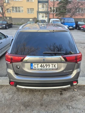 Mitsubishi Outlander 2.2 DI-D 4WD, снимка 2