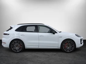 Porsche Cayenne TURBO / E-HYBRID / SPORT CHRONO / BURMESTER, снимка 8