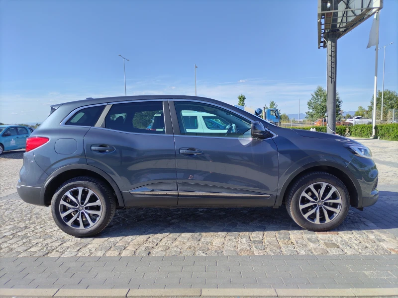 Renault Kadjar КАПАРИРАН 1.3 TCe 140к.с. EDC, снимка 4 - Автомобили и джипове - 46844591