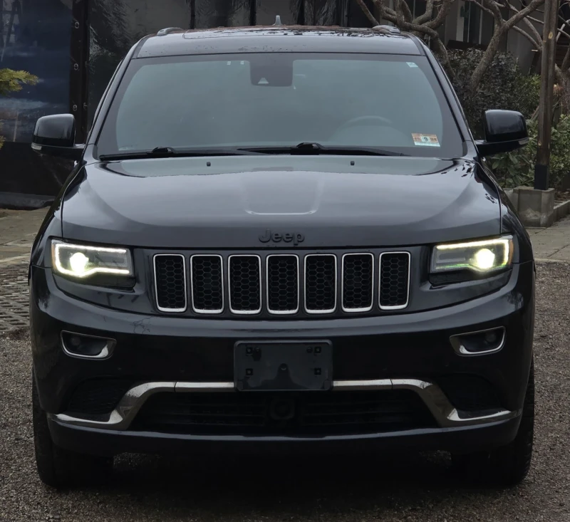 Jeep Grand cherokee Всички екстри, НАЛИЧЕН , снимка 1 - Автомобили и джипове - 49545005