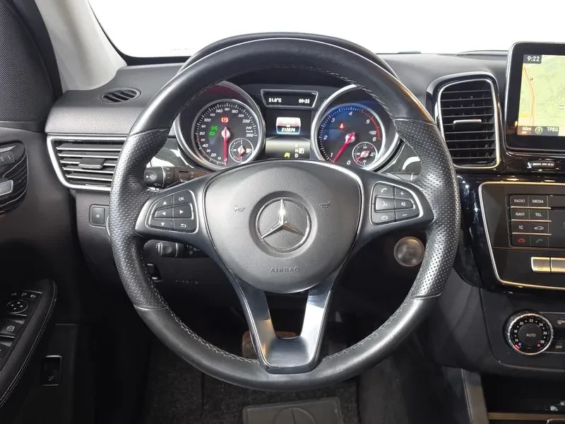 Mercedes-Benz GLE 250, снимка 12 - Автомобили и джипове - 54863849