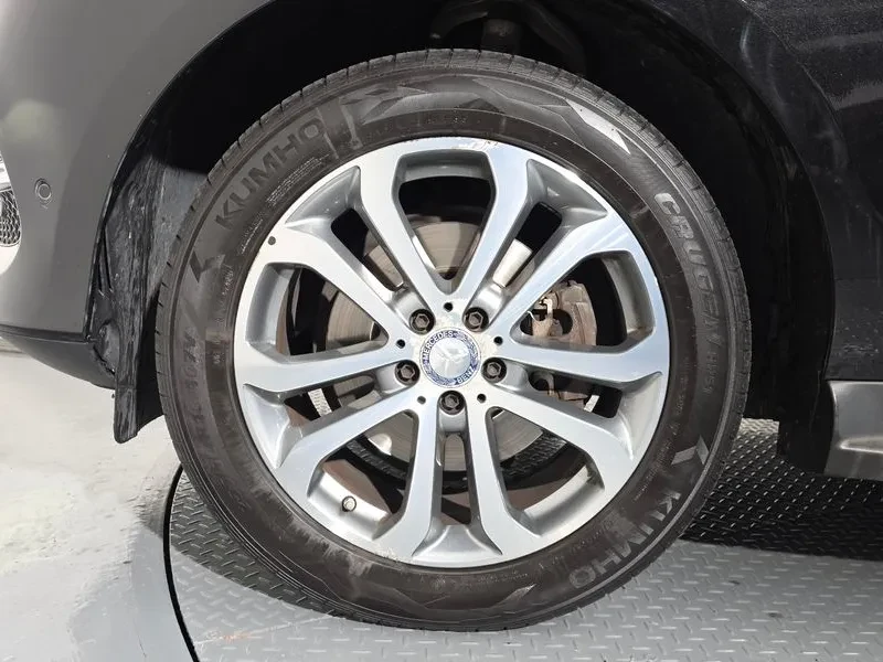 Mercedes-Benz GLE 250, снимка 5 - Автомобили и джипове - 54863849