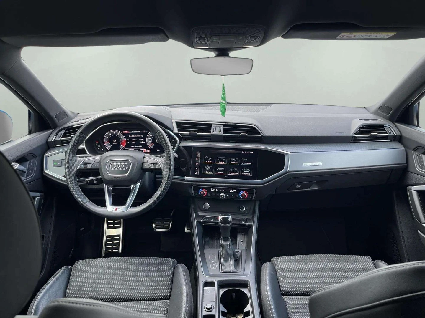 Audi Q3 S line 45 TFSI quattro | Mobile.bg — изображение 9