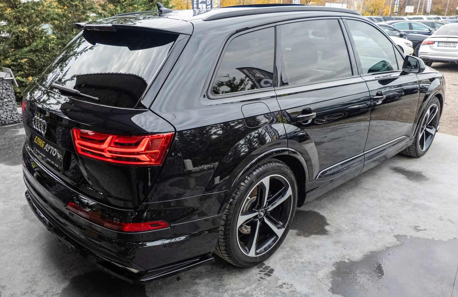 Audi SQ7 4.0TDI V8 QUATTRO 7-МЕСТЕН BLACK LINE ЛИЗИНГ 100% - изображение 8