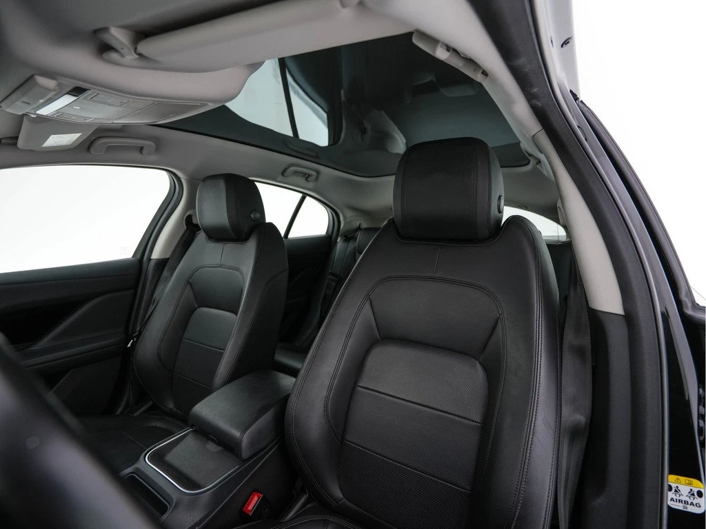 Jaguar I-Pace, снимка 7 - Автомобили и джипове - 53950103