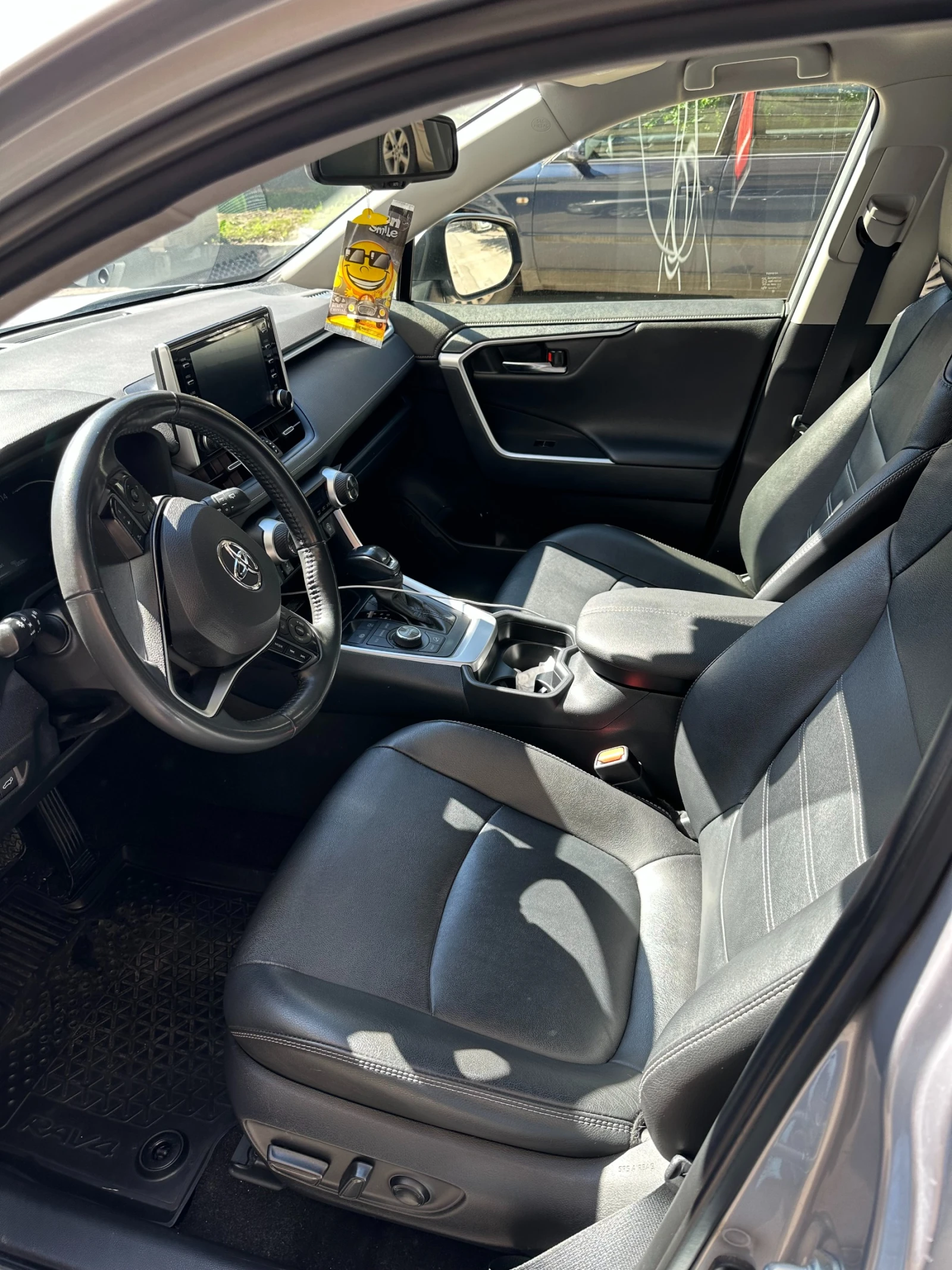 Toyota Rav4 2.0AWD LUXURY, снимка 5 - Автомобили и джипове - 54113617