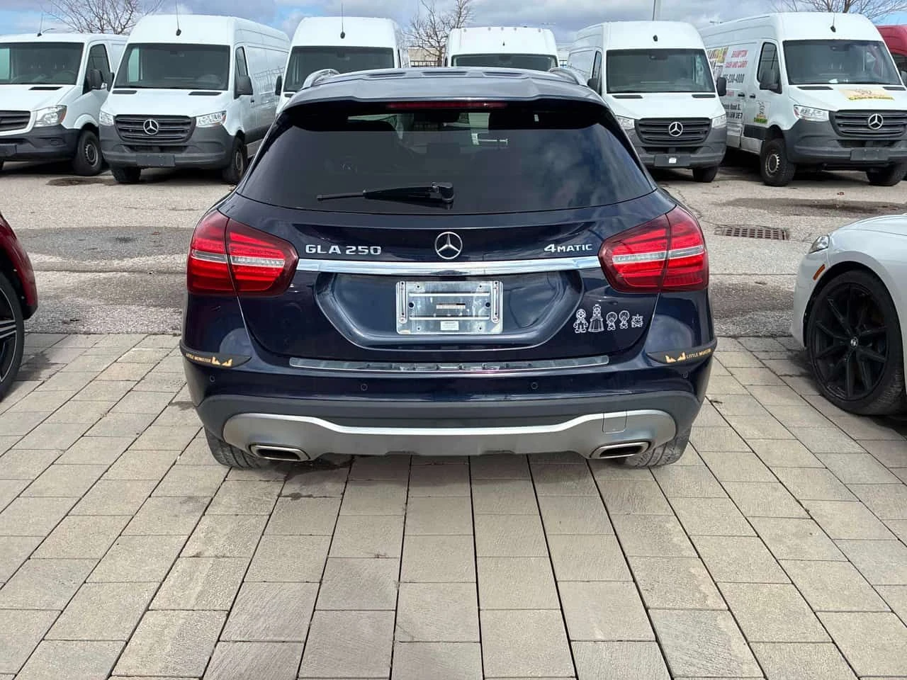 Mercedes-Benz GLA 250 * CARFAX * Подгрев * 360 Камери * , снимка 4 - Автомобили и джипове - 54119931