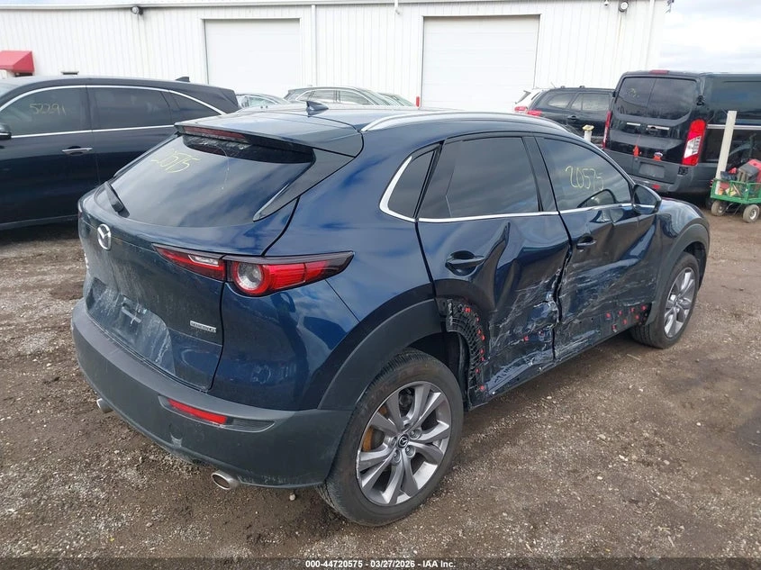 Mazda CX-30 2.5l Premium, снимка 3 - Автомобили и джипове - 54621577
