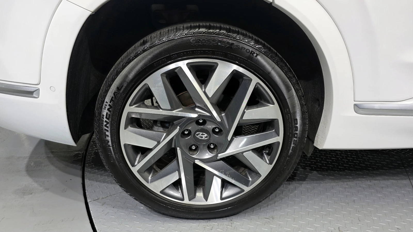 Hyundai Santa fe 2.5T Calligraphy* ЕЛ. БАГАЖНИК* HUD* КРАЙНА ЦЕНА, снимка 5 - Автомобили и джипове - 55323607