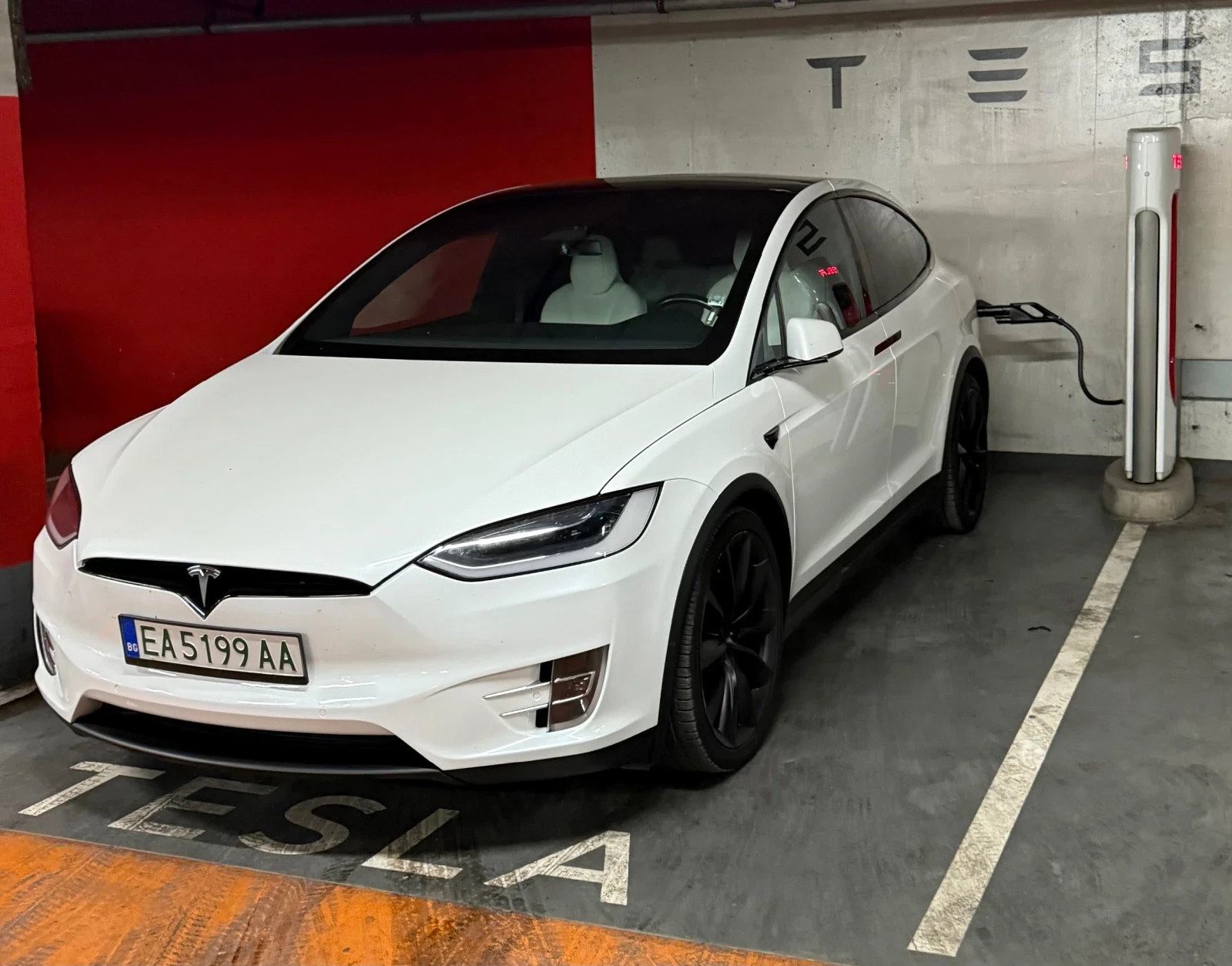 Tesla Model X, снимка 2 - Автомобили и джипове - 55467279