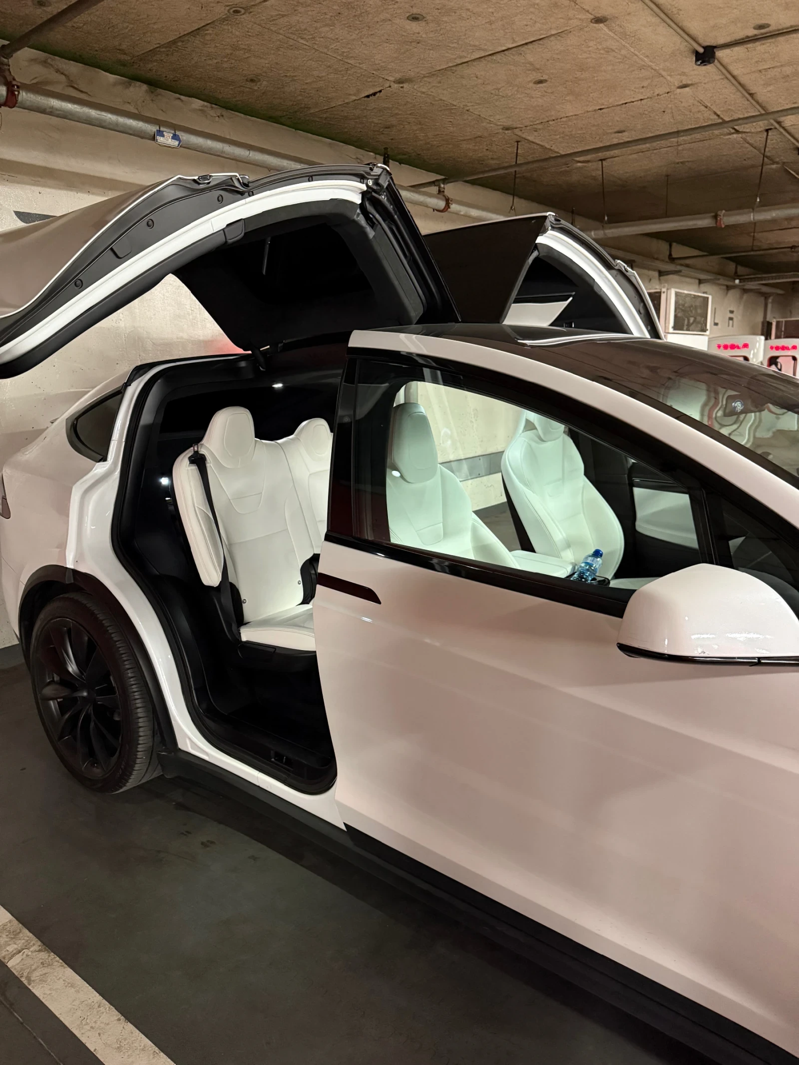 Tesla Model X, снимка 3 - Автомобили и джипове - 55467279