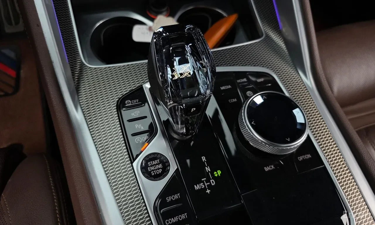 BMW X6 M-pack* Bower* Laser* 360* Pano* HUD* Обдух* , снимка 14 - Автомобили и джипове - 55741847