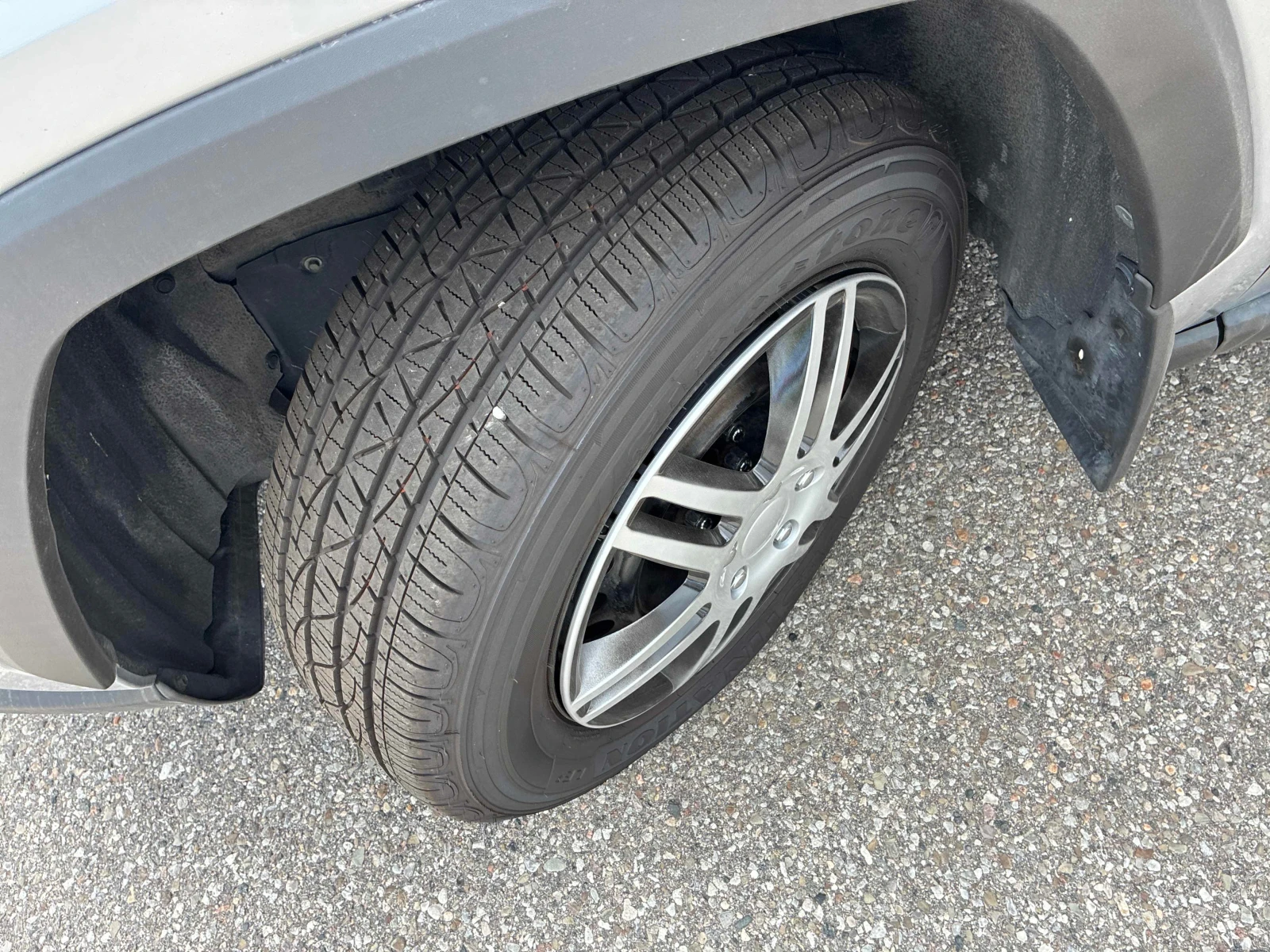 Toyota Rav4 * LE * CARFAX * ОПЦИЯ ЗА ФИНАНСИРАНЕ, снимка 7 - Автомобили и джипове - 55879758