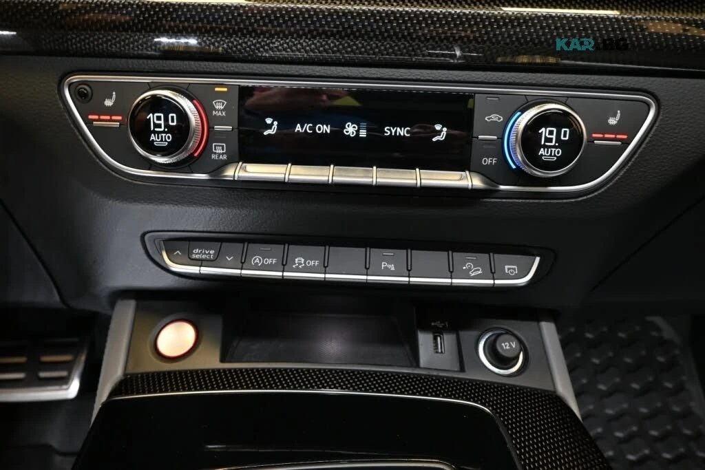 Audi SQ5 Technik quattro* BANG & OLUFSEN* DISTRONIC* 360* , снимка 8 - Автомобили и джипове - 55965249