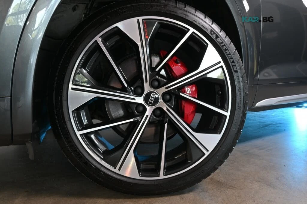 Audi SQ5 Technik quattro* BANG & OLUFSEN* DISTRONIC* 360* , снимка 4 - Автомобили и джипове - 55965249