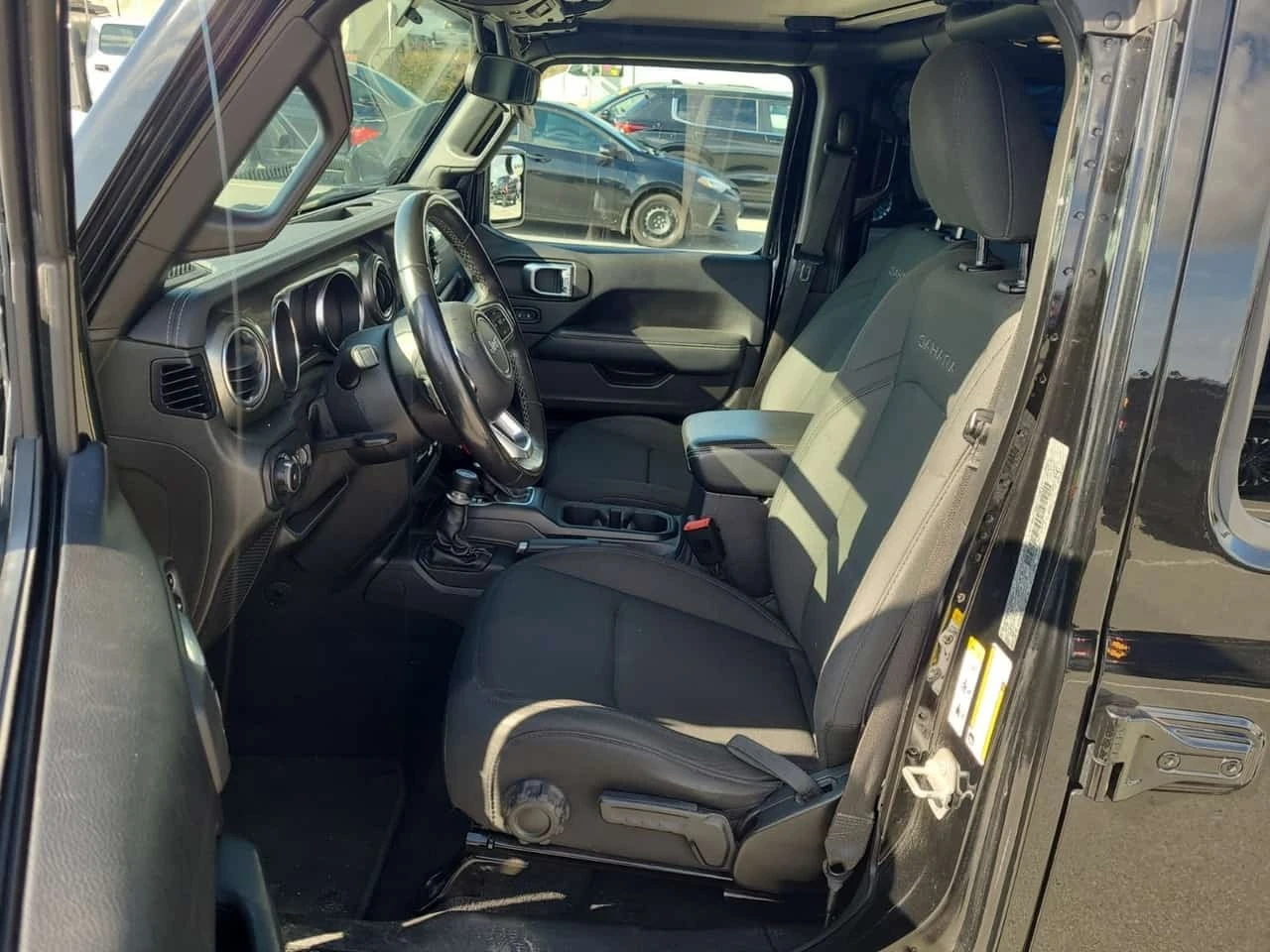 Jeep Wrangler * SAHARA * CARFAX * �����������  | Mobile.bg � ����������� 5