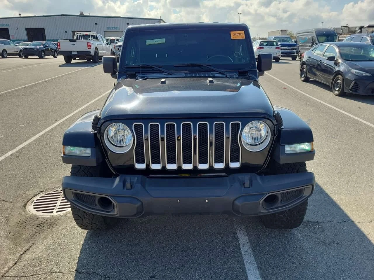 Jeep Wrangler * SAHARA * CARFAX * �����������  | Mobile.bg � ����������� 17
