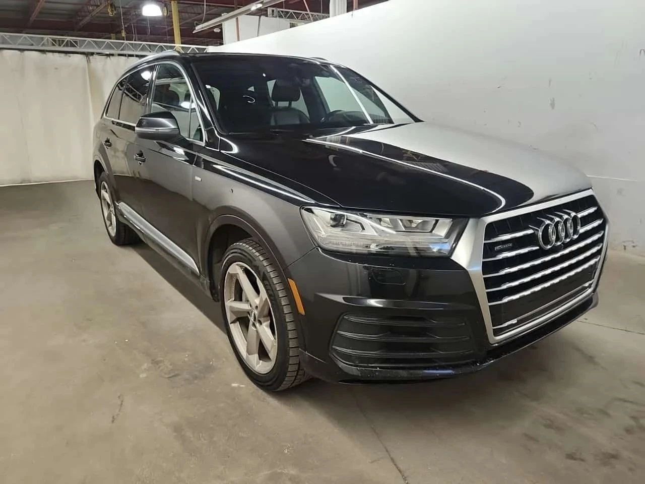 Audi Q7, снимка 2 - Автомобили и джипове - 56688686