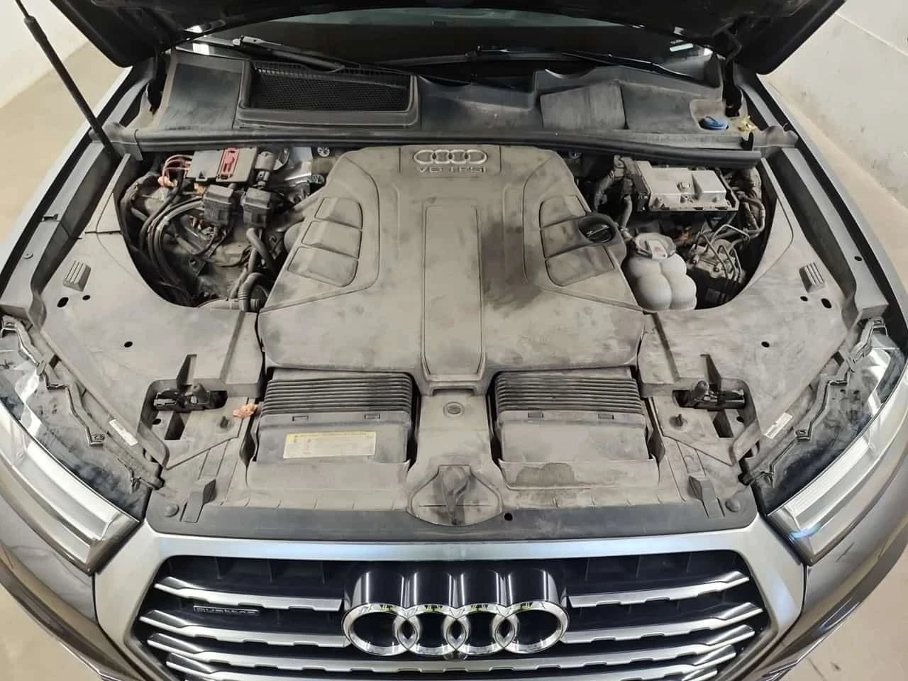 Audi Q7, снимка 17 - Автомобили и джипове - 56688686