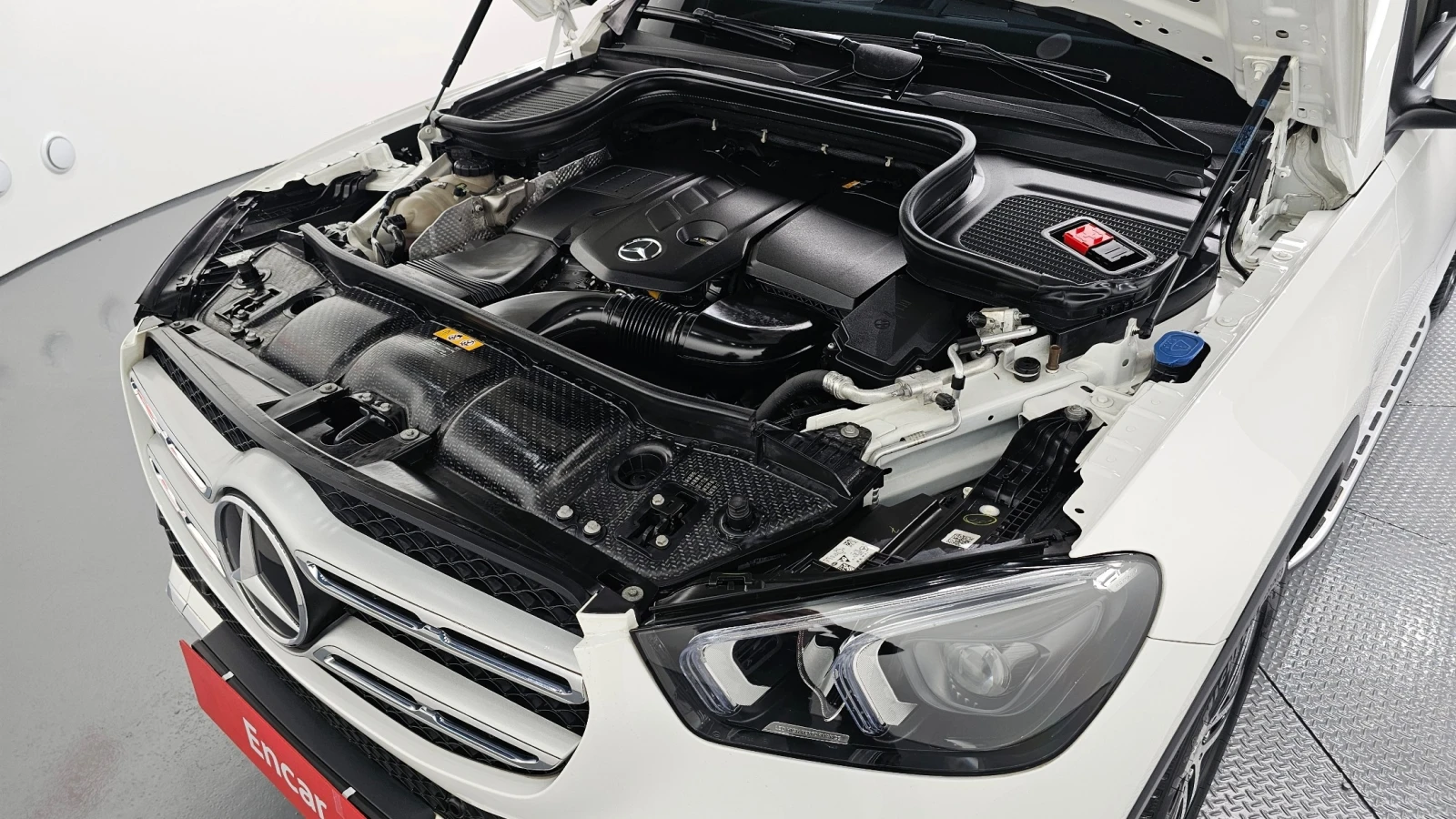 Mercedes-Benz GLE 300 4MATIC, снимка 11 - Автомобили и джипове - 56734527