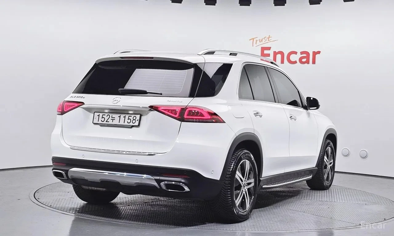 Mercedes-Benz GLE 300 4MATIC, снимка 2 - Автомобили и джипове - 56734527