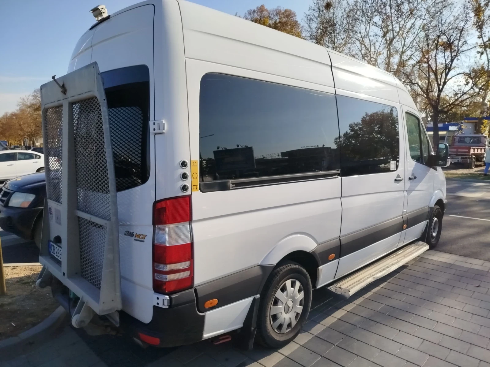 Mercedes-Benz Sprinter Фабричен МЕТАН - изображение 6