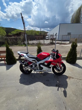 Yamaha YZF-R1 | Mobile.bg    6