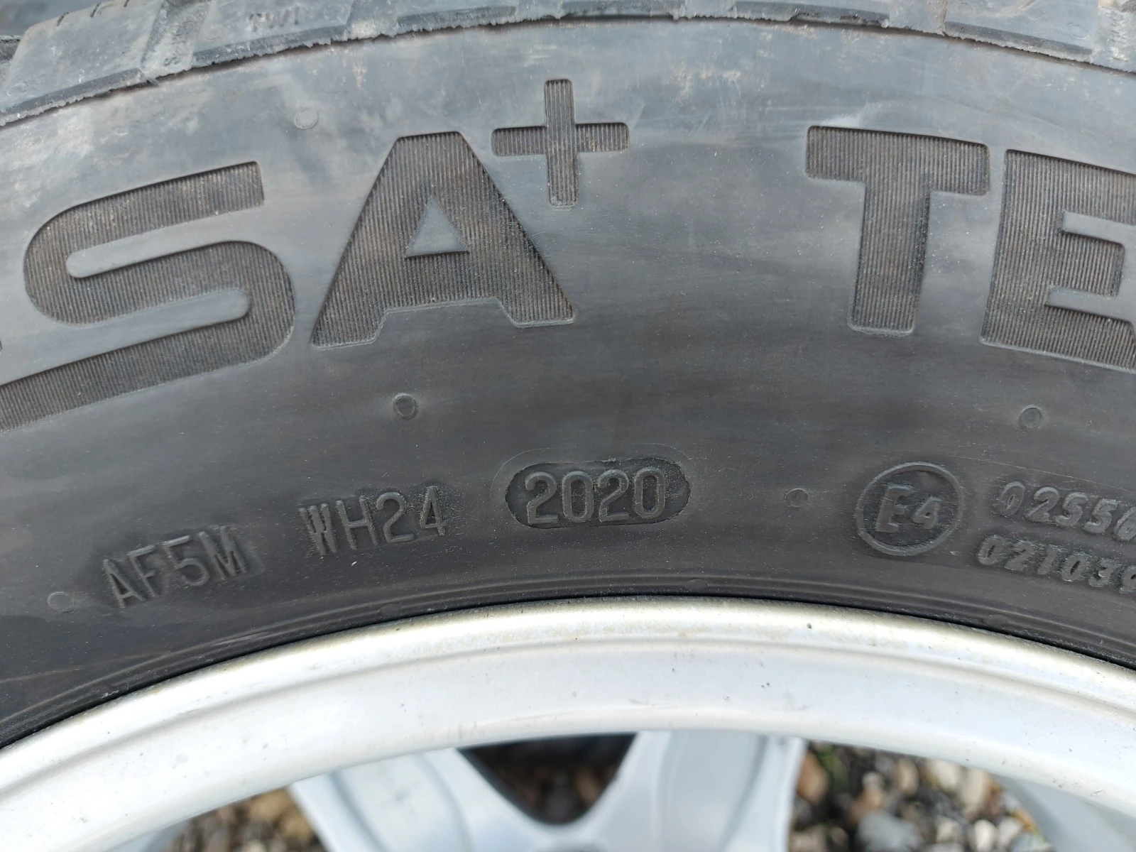    215/60R16  Skoda Yeti | Mobile.bg   12