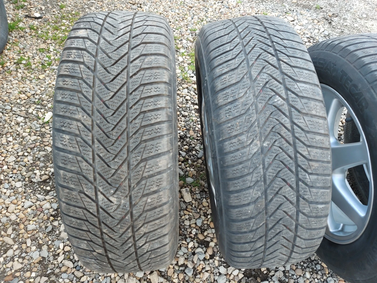    215/60R16  Skoda Yeti | Mobile.bg   15