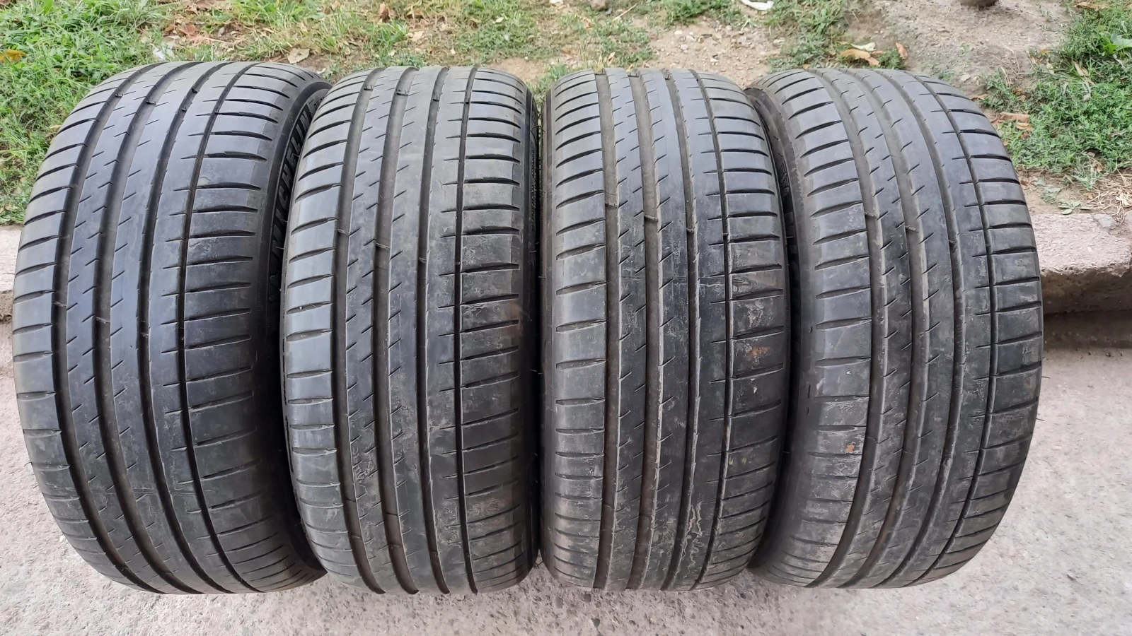 Гуми Летни 245/45R18